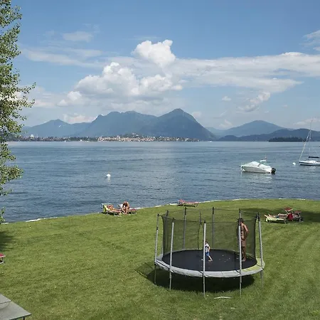 La Nautica アパート *