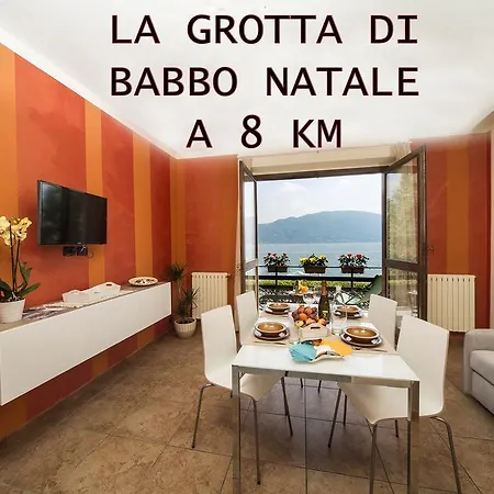 La Nautica アパート *